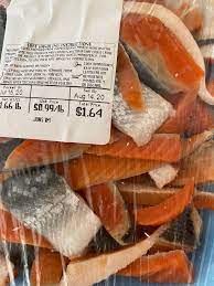 SEAFOOD MIX W/ SALMON CHUNKS